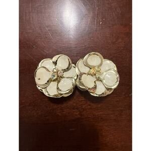 Vintage Large Gold tone Flower Earrings Jewelry Rhinestone Metal Chunky Clip On